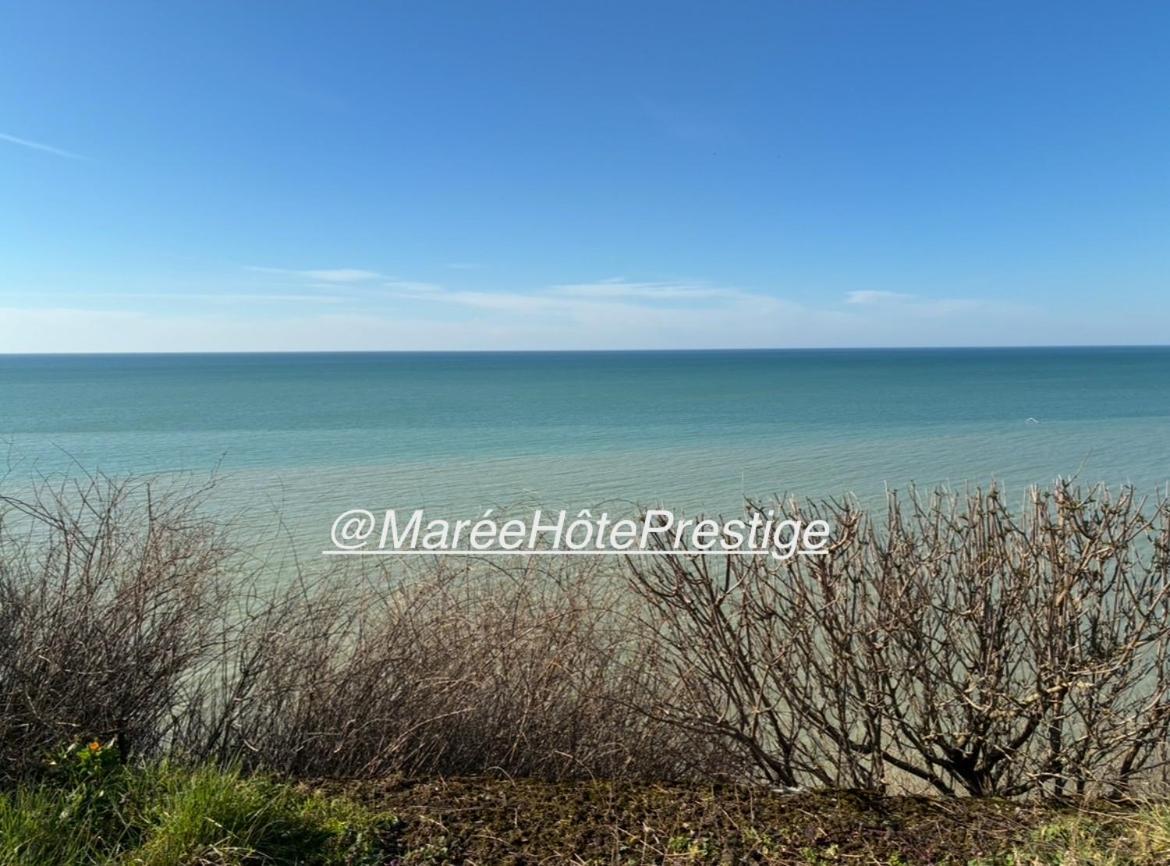 La Mouette Bleue -stationnement Gratuit- Ault